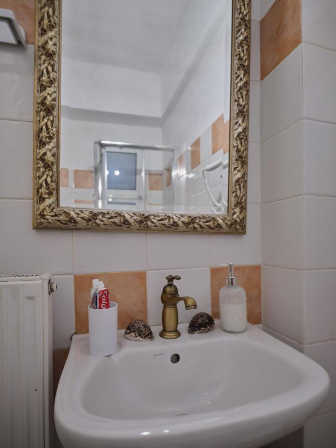 Comfort Apartment ตรีโปลิส ภายนอก รูปภาพ